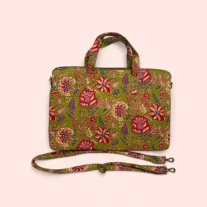 Funda de ordenador Shukar de algodón acolchado con estampado artesanal verde