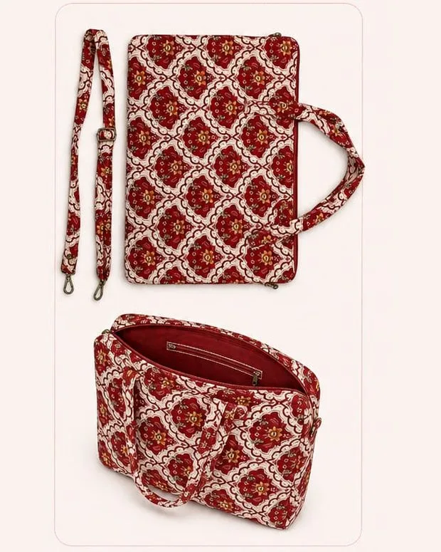 Funda de ordenador de algodón estampado en rojo, cerrada y abierta, con su correa