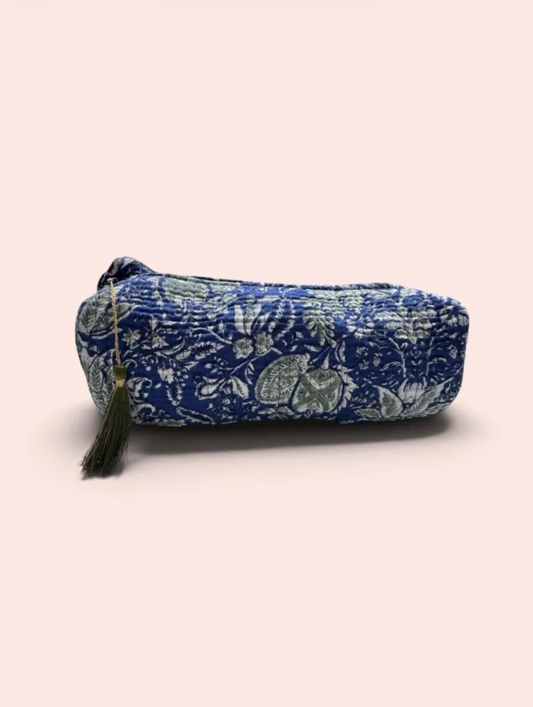 Neceser grande Shukar de algodón con estampado artesanal azul